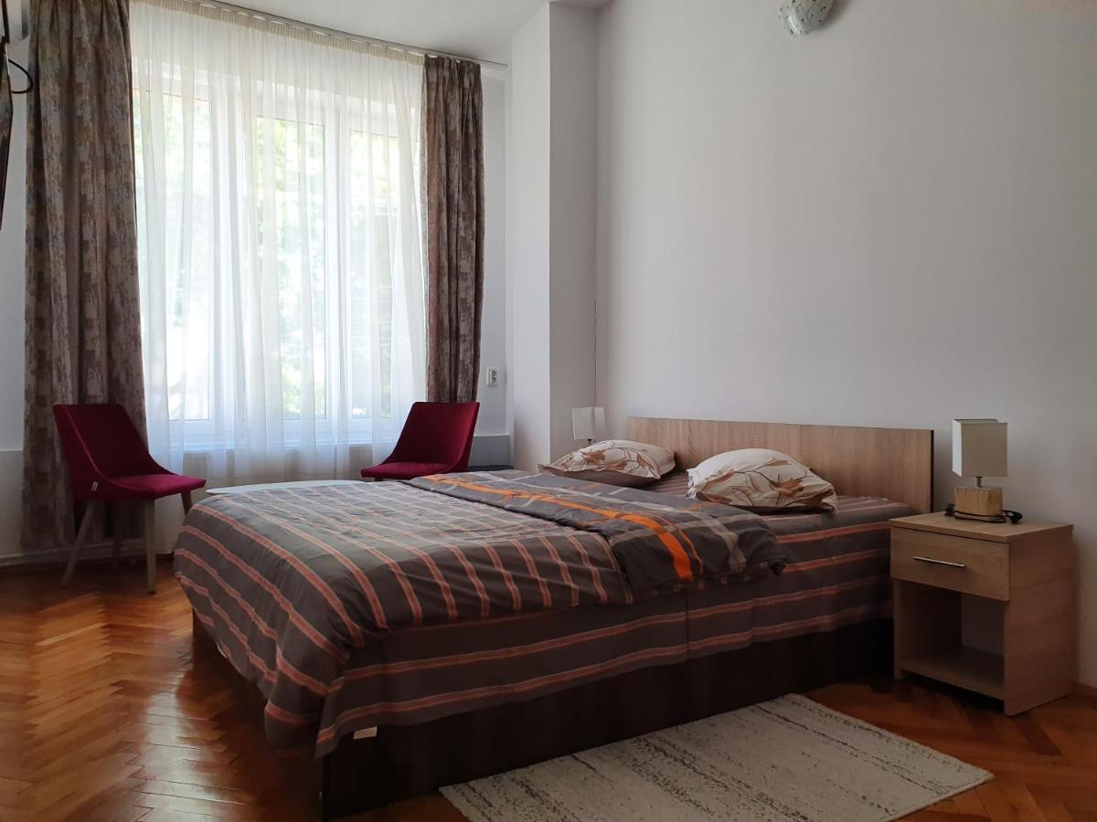 Studio Apartments Alba Iulia Exteriér fotografie